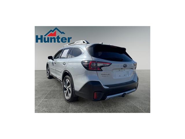 2021 subaru outback touring xt