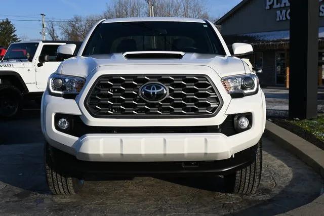 2021 toyota tacoma trd sport