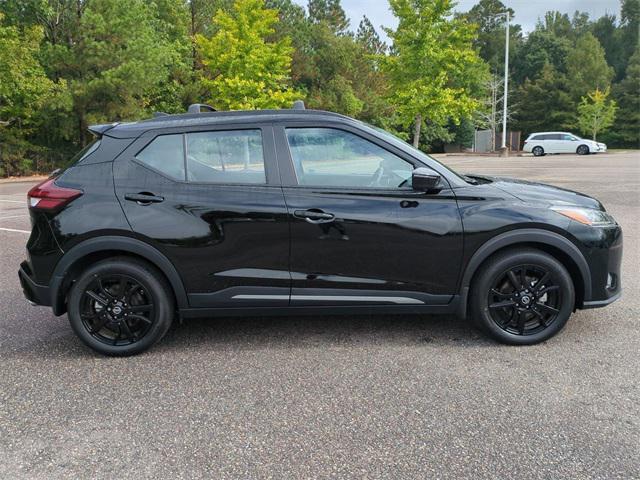 2021 nissan kicks sr