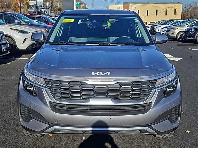 2022 kia seltos lx