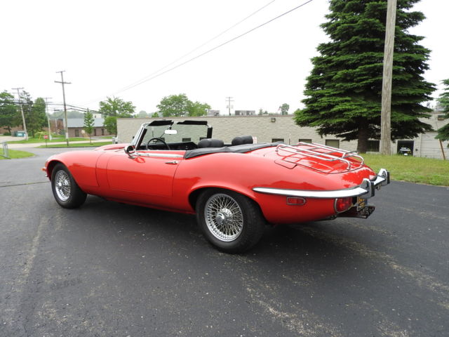 1973 jaguar xke convertible, one owner 41 years, 4 speed, a/c, hard top