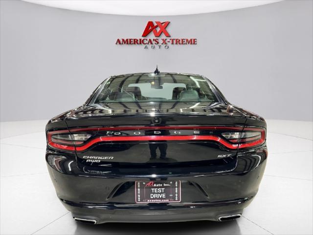 2016 dodge charger sxt