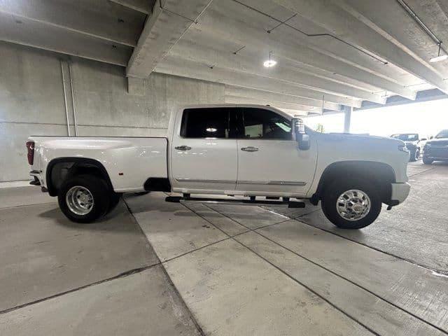 2024 chevrolet silverado 3500hd high country in hialeah, florida