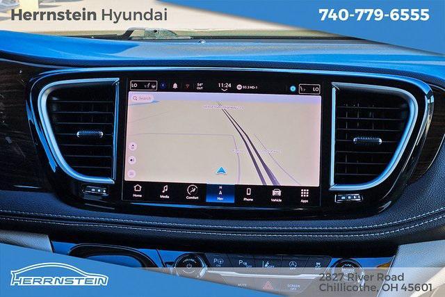 2022 chrysler pacifica limited