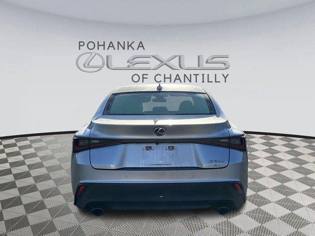 2021 lexus is 300 base