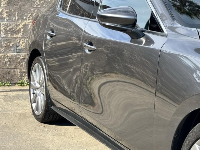 2019 mazda mazda3 awd w/premium package