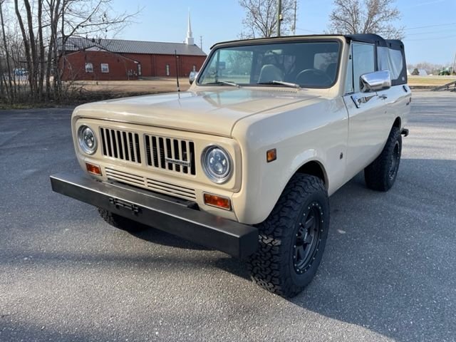 international scout ii 4 x 4 sport utility