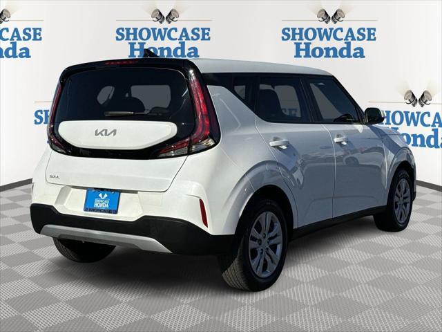 2024 kia soul lx