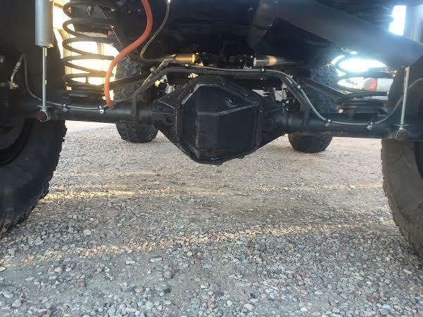 1976 jeep cj7 custom rockcrawler low miles black & tan 5.7 chevy vortec