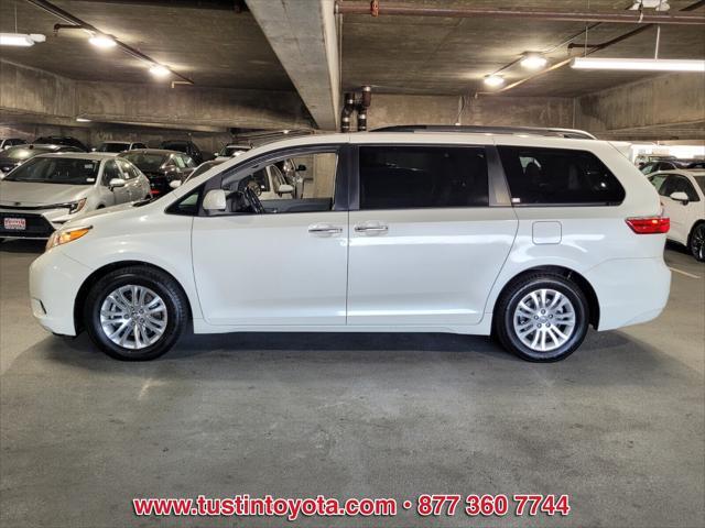2017 toyota sienna xle