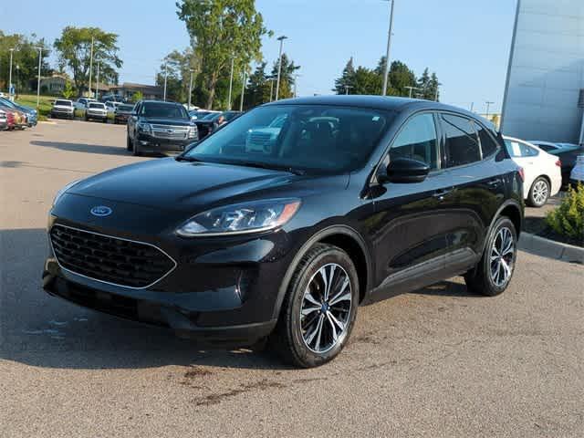 2021 ford escape se
