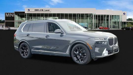 2024 BMW X7
