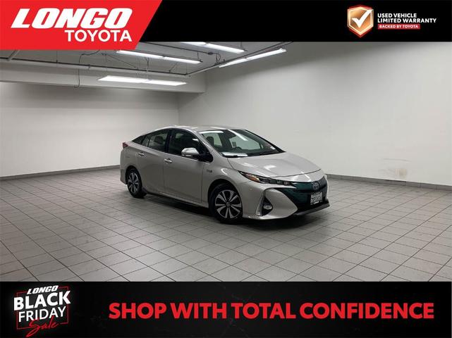 2017 toyota prius prime plus