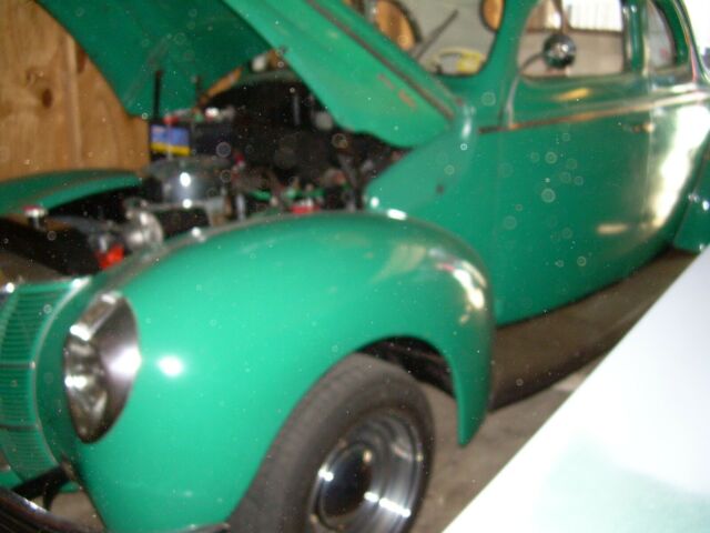 1940 ford coupe antique car with 283 corvette engine & glass packs. runs great!!