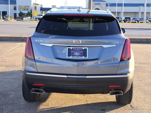2022 cadillac xt5 luxury