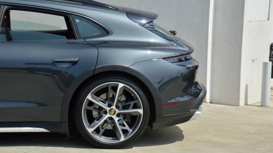 2023 Porsche Taycan