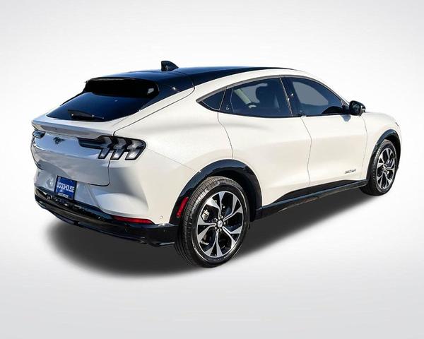 2022 ford mustang mach-e premium
