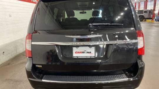 2016 Chrysler Town & Country