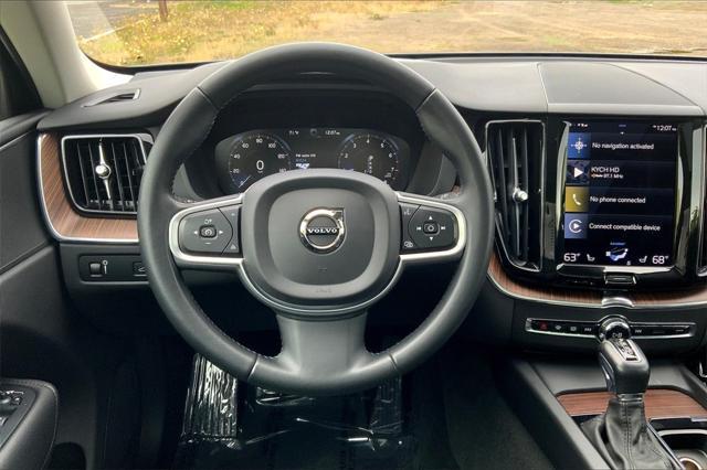 2021 volvo xc60 t5 momentum