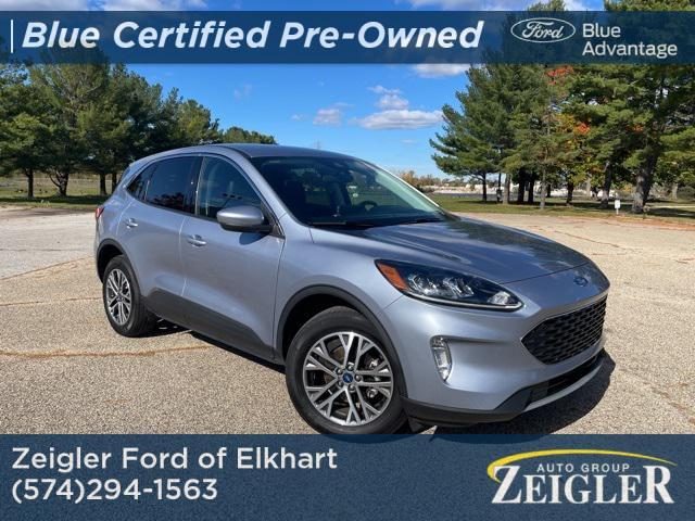 2022 ford escape sel