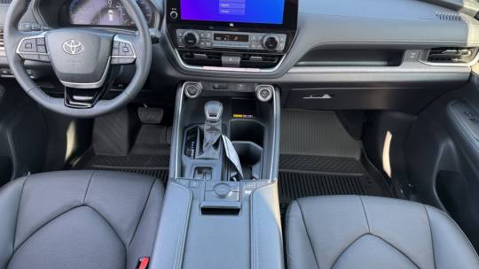 2024 Toyota Grand Highlander