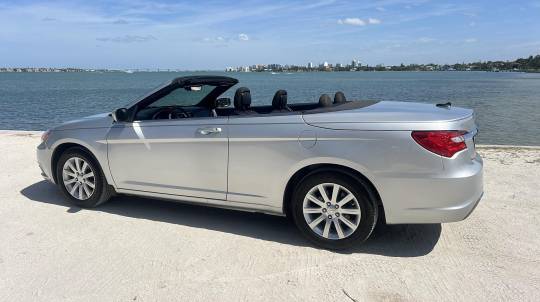 2012 Chrysler 200