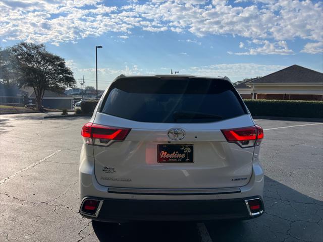 2019 toyota highlander limited