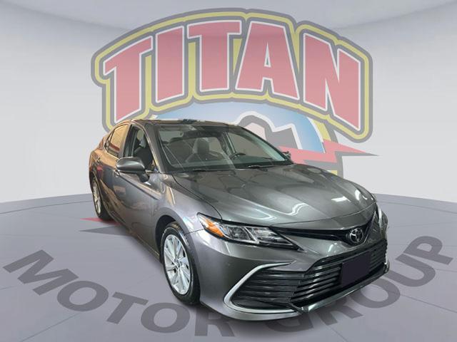 2023 toyota camry le