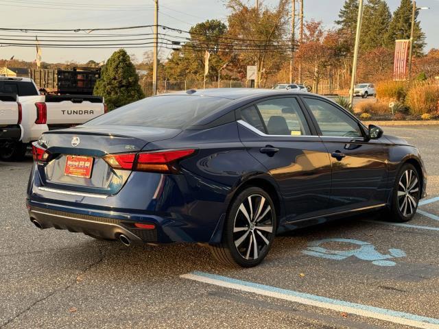 2022 nissan altima sr fwd