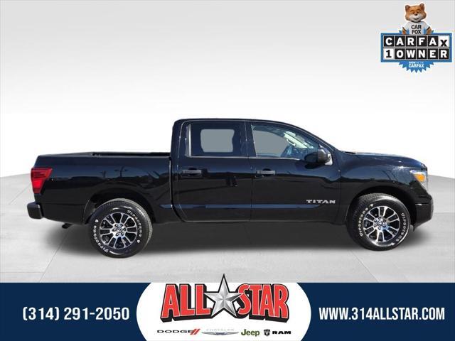 2022 nissan titan sv
