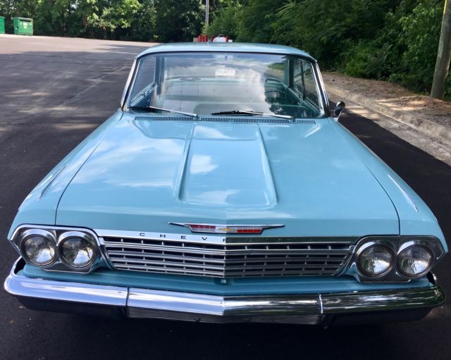 87k original miles : matching numbers : air ride : garage kept : gorgeous