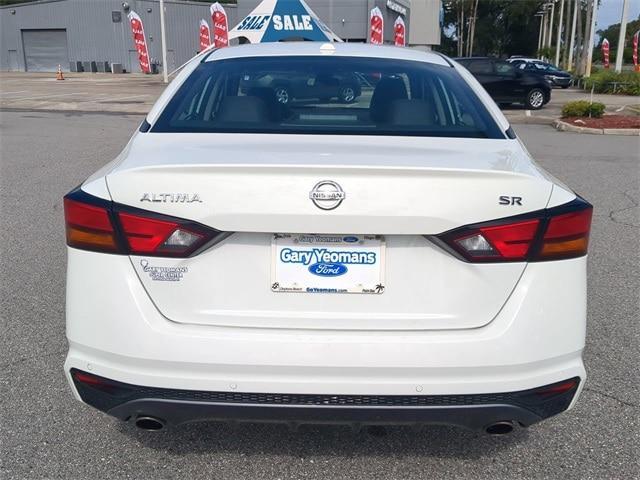 2022 nissan altima 2.5 sr