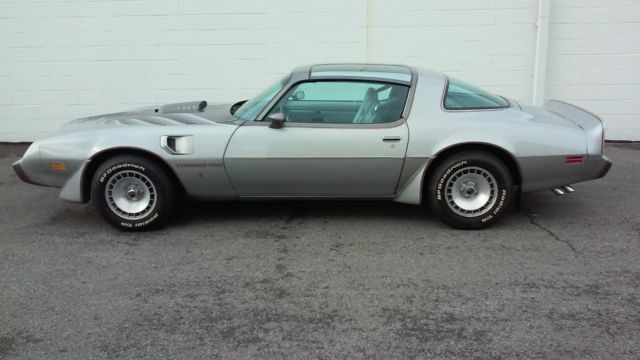 1979 pontiac trans am 10th anniversary 4 speed 36000 survivor