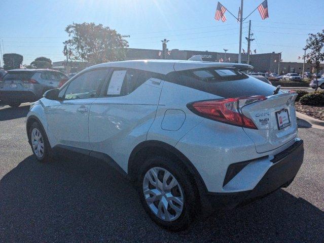 2021 toyota c-hr le