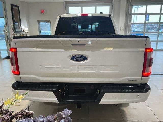 2023 ford f-150 lariat in milwaukee, wisconsin