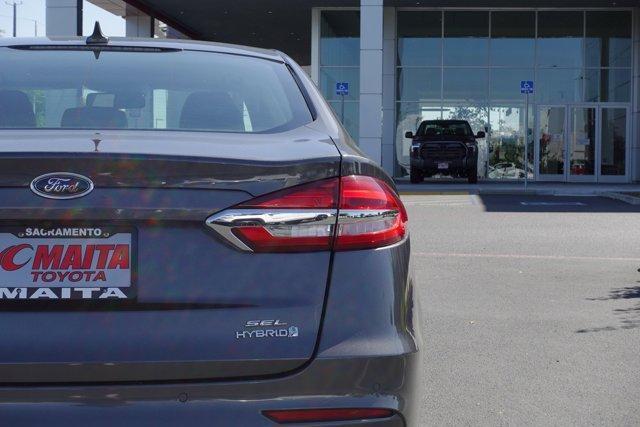 2019 ford fusion hybrid sel