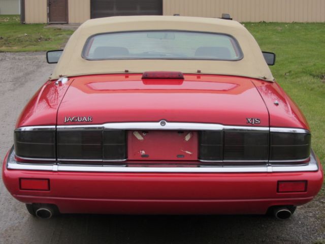 94 jaguar xjs convertible 4.0l auto rare red/tan only 55kmi new tires beautiful!