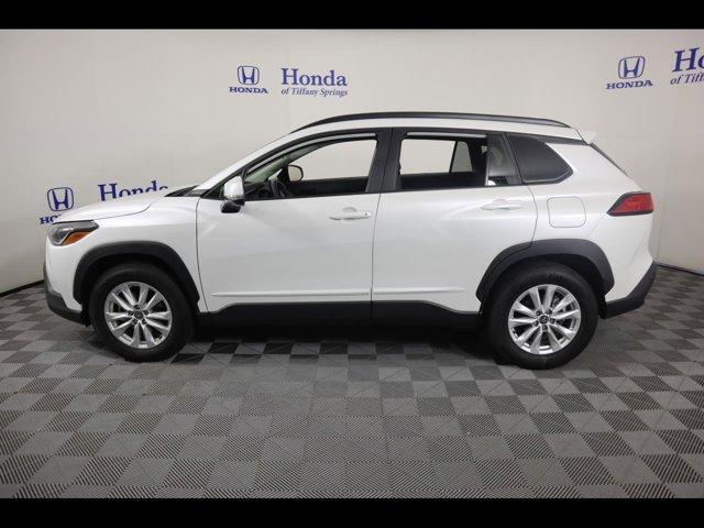 2024 toyota corolla cross le