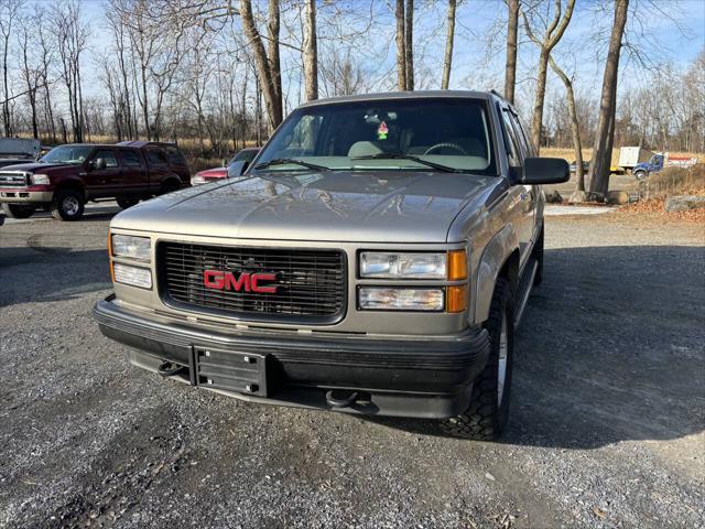 1999 gmc suburban sl