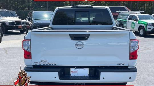 2024 Nissan Titan sv