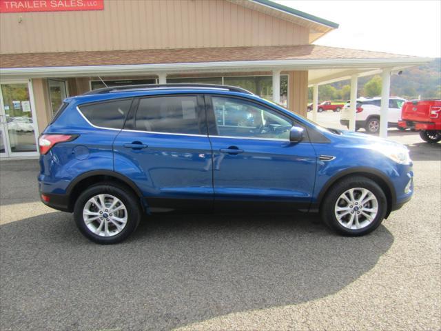 2018 ford escape se