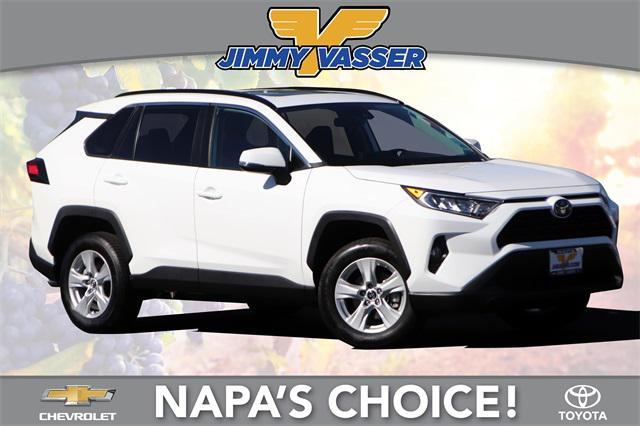 2019 toyota rav4 xle
