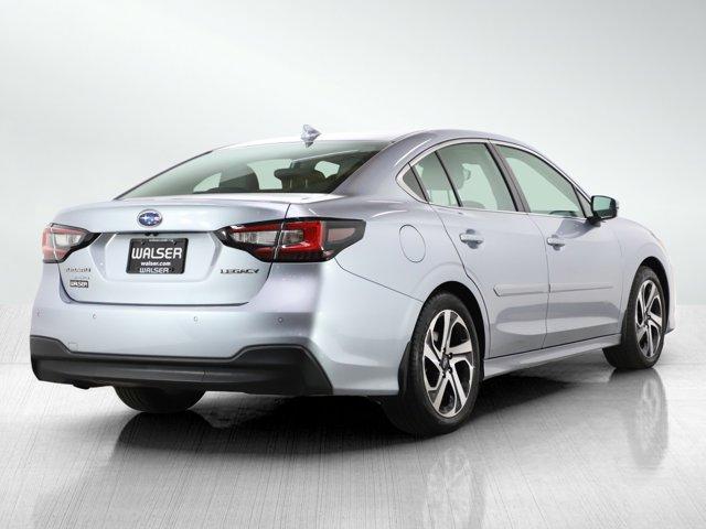 2022 subaru legacy limited