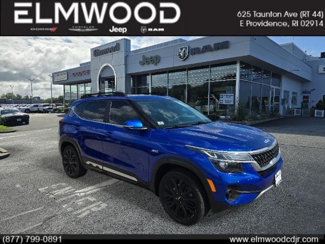 2022 kia seltos nightfall edition