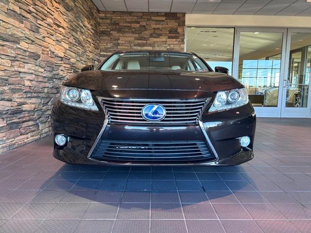 2013 lexus es 300h base