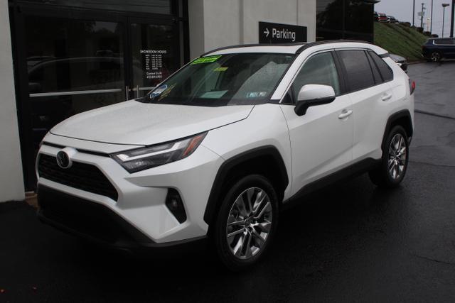 2023 toyota rav4 xle premium