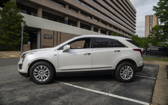 2018 cadillac xt5 base