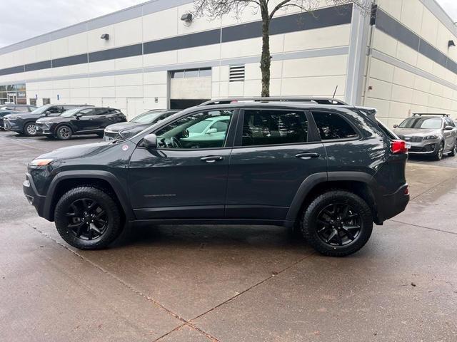 2018 jeep cherokee trailhawk