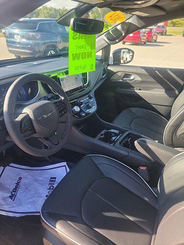 2024 chrysler pacifica limited