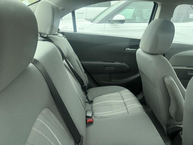 2018 chevrolet sonic lt